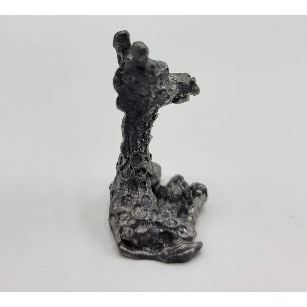 Miniature Pewter Mini Sitting Giraffe Figurine Zoo Wild Animal Home Shelf Decor
